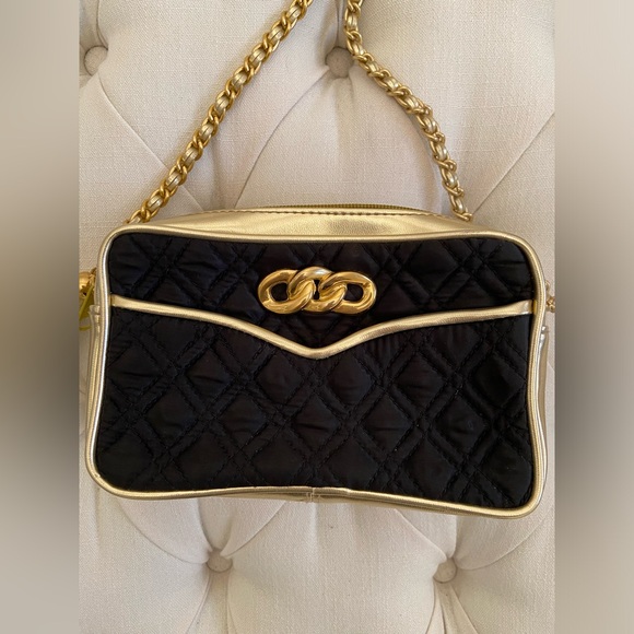 Vintage 80’s Black & Gold Purse - Picture 2 of 9